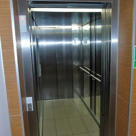 Mone - W Centrum Wroclawia Апартаменты *